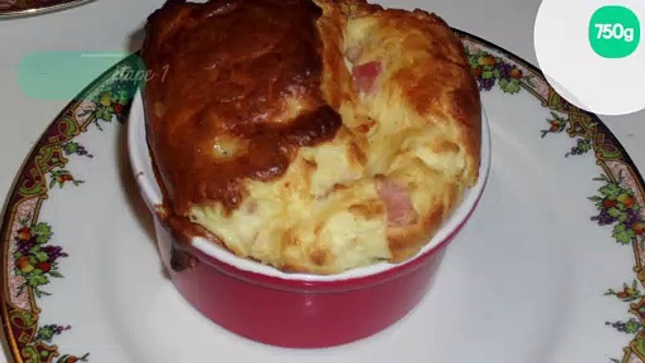 Soufflés cheddar-bacon