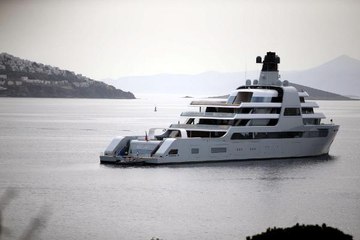 ABRAMOVİÇ'İN YATI 'MY SOLARİS' YALIKAVAK'A DEMİR ATTI