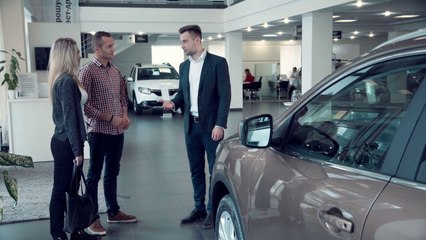 A marzo frena il mercato dell'usato per auto e moto