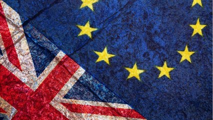 Brexit : un navire de la marine d’Ecosse interdit un chalutier d’Irlande de pêcher