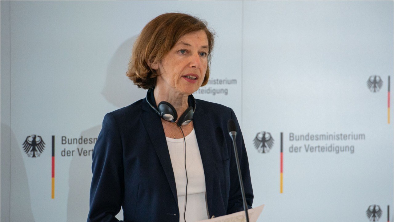 Avion de combat du futur : Florence Parly refus...