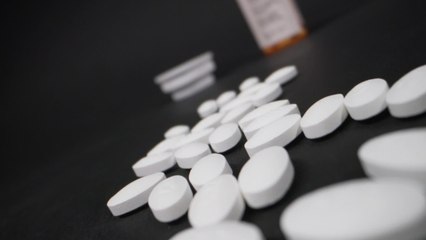 Support copy- Pfizer est "en train de mettre au point deux médicaments contre le Covid" (1)