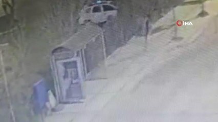 Dolmuş durağındaki kadına cinsel tacizin görüntüleri ortaya çıktı