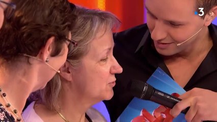 GALA VIDEO - Cyril Féraud accueille ses parents sur son plateau