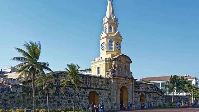 En video: fingen ser vendedores para robar turistas en el Centro Histórico de Cartagena