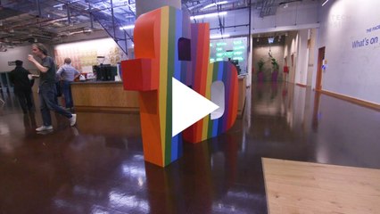 On vous fait visiter les bureaux de Facebook à Londres