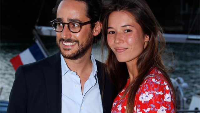 GALA VIDEO - PHOTO – Emilie Broussouloux enceinte, la femme de Thomas Hollande dévoile son baby bump