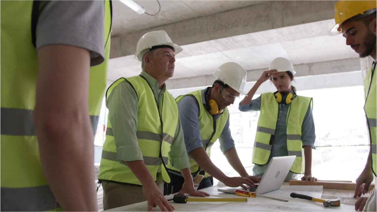 Un groupe chinois construit un immeuble de 10 étages en 28 heures