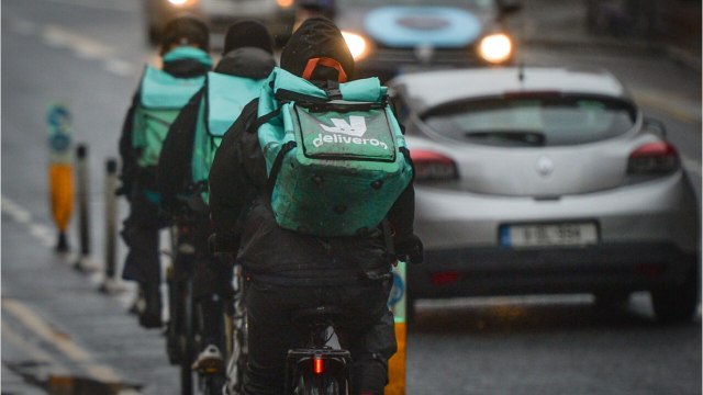 Certains livreurs Deliveroo pourraient toucher 11.200 euros avec l’introduction en bourse