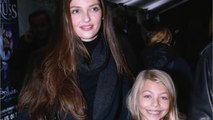 GALA VIDÉO - Pourquoi Stella, la fille de Jean-Paul Belmondo, a souffert de la différence d'âge avec son frère et sa sœur aînés