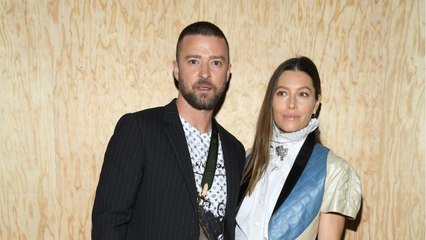 GALA VIDÉO - Justin Timberlake accusé d'avoir trompé Jessica Biel : ces photos qui le mettent dans l'embarras