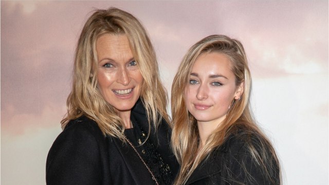 GALA VIDEO - Guerre des clans chez les Hallyday : comment Emma et Ilona Smet font face aux « commérages