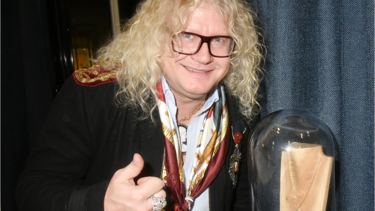 GALA VIDEO : Pierre-Jean Chalençon « ingérable " : Sophie Davant balance sur son acolyte d'Affaire Conclue