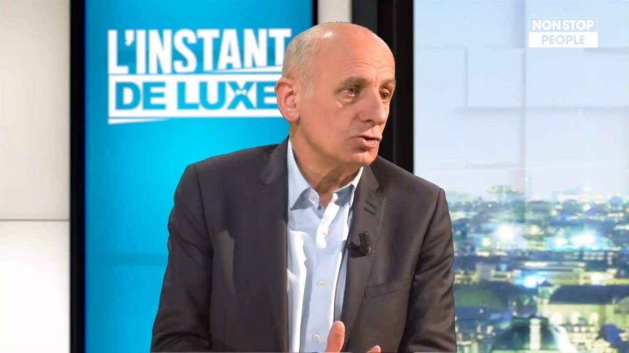 GALA VIDEO - Jean-Michel Aphatie grassement payé au Grand Journal ? Il rétablit la vérité sur son salaire