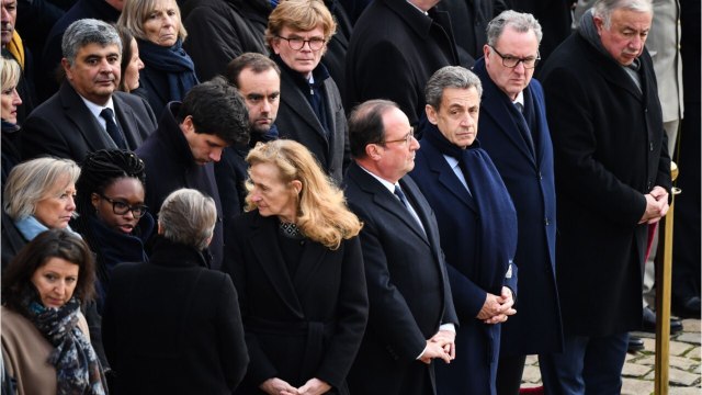 GALA VIDEO - « François, tu connais Naomi ? : quand Nicolas Sarkozy présente des top-modèles à François Hollande