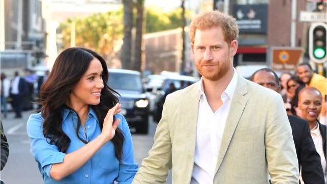 GALA VIDEO - “Appelez-nous juste Meghan et Harry !” : Meghan Markle accessible et épanouie à Los Angeles