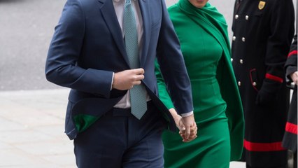 GALA VIDEO - Le prince Harry « pas le plus malin " : un ex-collaborateur de la reine déconcerté