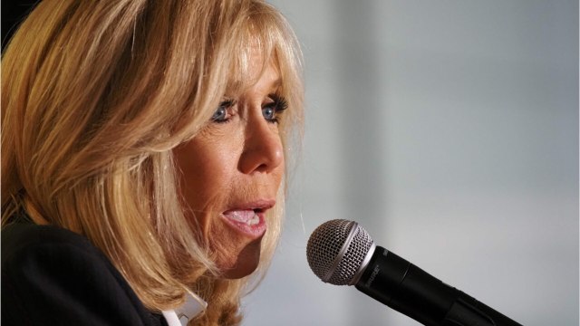 GALA VIDEO - Brigitte Macron Masquée : Cette Première Sortie Shopping Dans Paris (1)