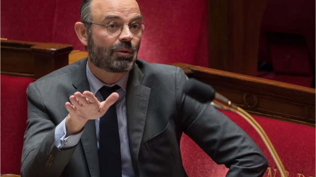 GALA VIDEO - Edouard Philippe : le jour où il a failli en venir aux mains avec Nicolas Sarkozy