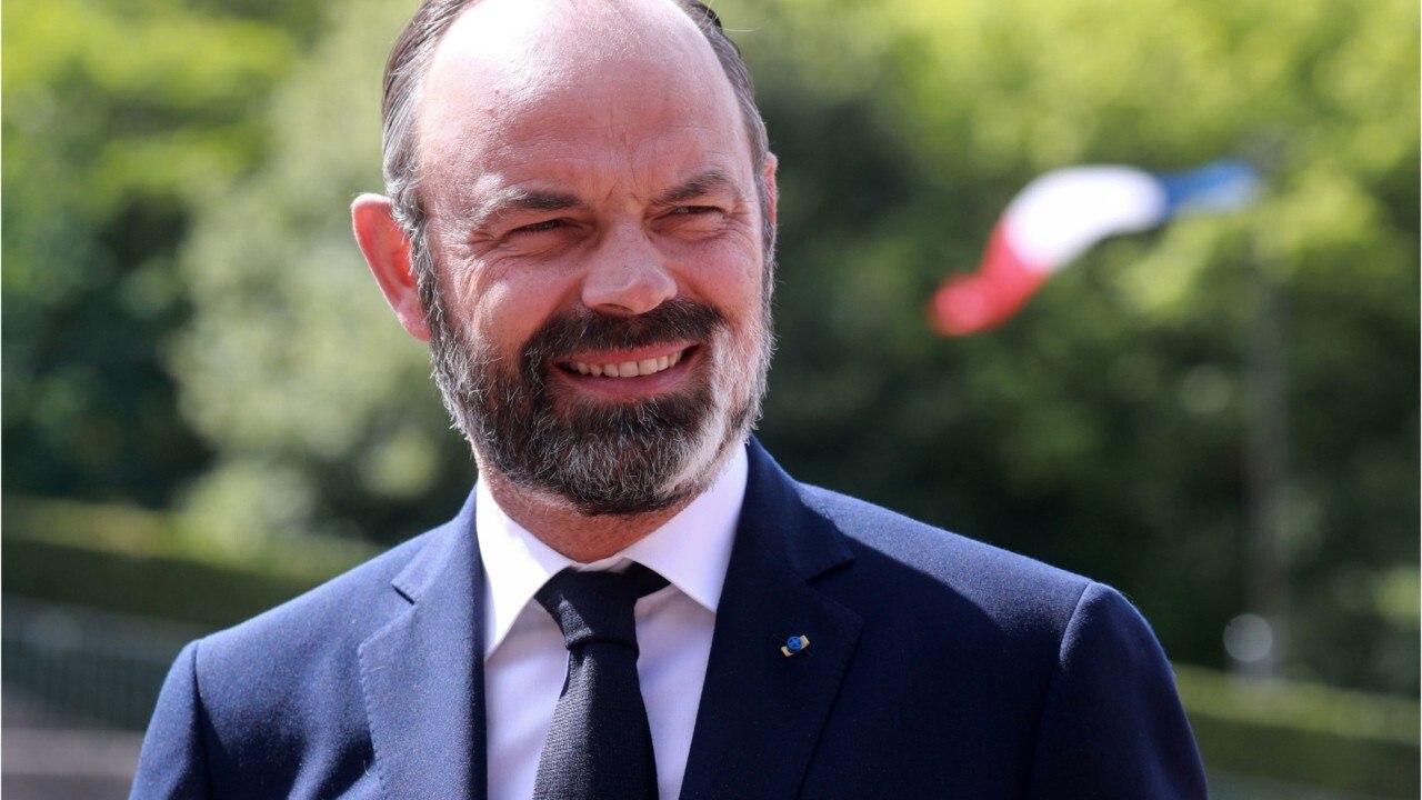 GALA VIDEO - « Chapeau l’artiste " : Édouard Philippe bluffe le camp Macron