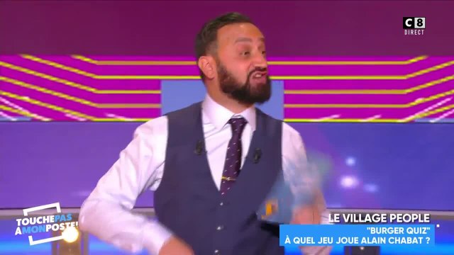 VOICI Cyril Hanouna envoie un sms à Alain Chabat pour réagir aux questions « insultantes » du Burger Quiz