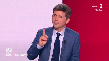 VIDEO - La philosophe Julia de Funès remet à sa place Thomas Sotto