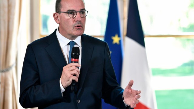 GALA VIDÉO - « Une connerie sans nom : Jean Castex pas tendre avec Édouard Philippe en privé