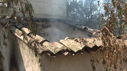 Un mort dans l'incendie sur la Côte d'Azur, toujours pas maîtrisé