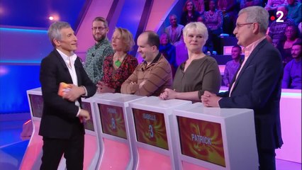 VOICI - Nagui choqué par l'anecdote d'un candidat pendant ses vacances aux USA