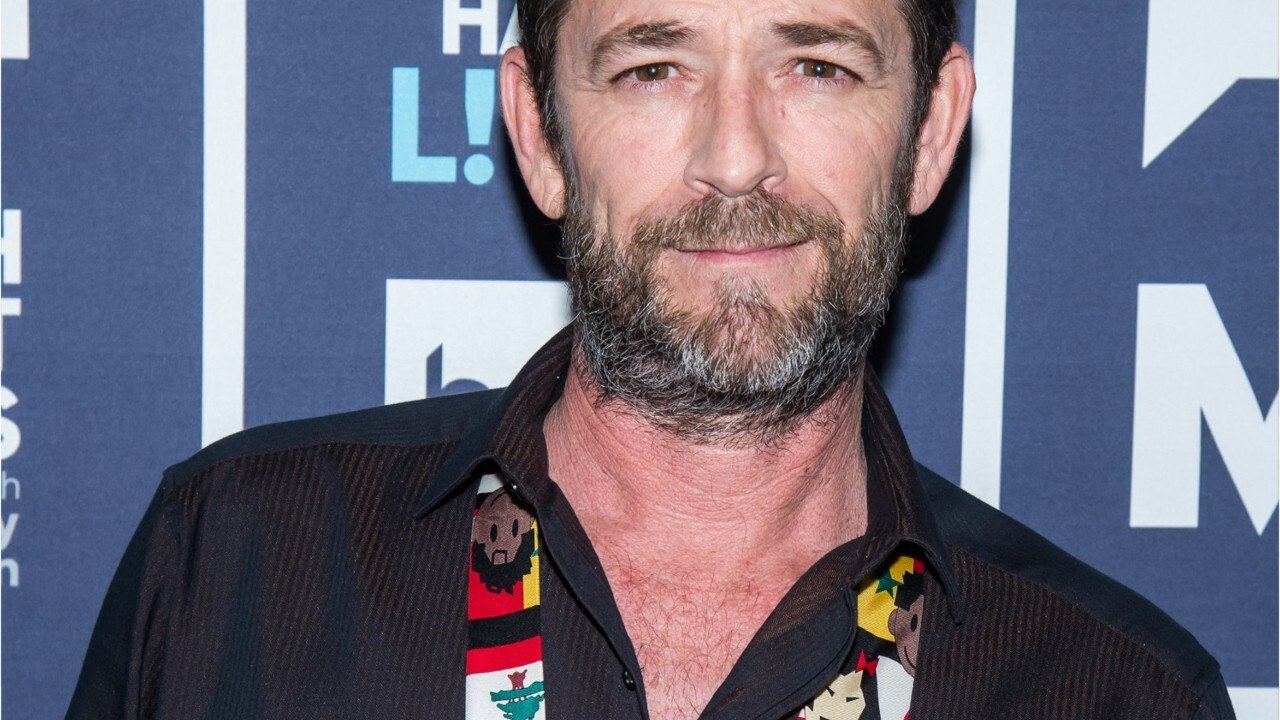 VOICI Luke Perry hospitalisé : la star de Beverly Hills victime d’un AVC à 52 ans