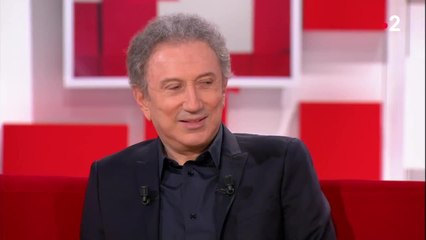 VOICI - Gad Elmaleh touché par un message de Michel Drucker pendant une période difficile