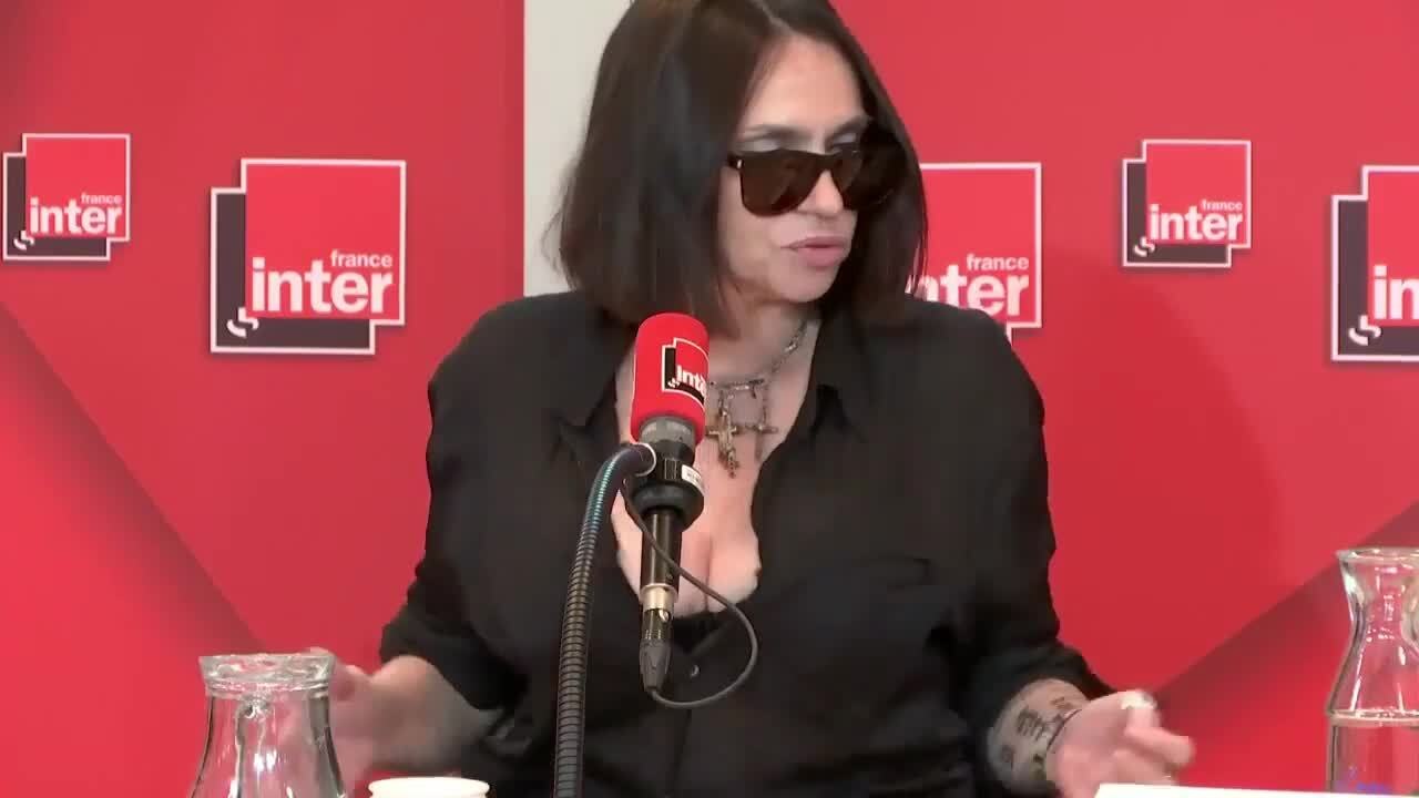 VIDEO Béatrice Dalle adresse un touchant message à JoeyStarr