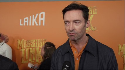 Voici - Victime d’imposteurs, Hugh Jackman met en garde ses fans