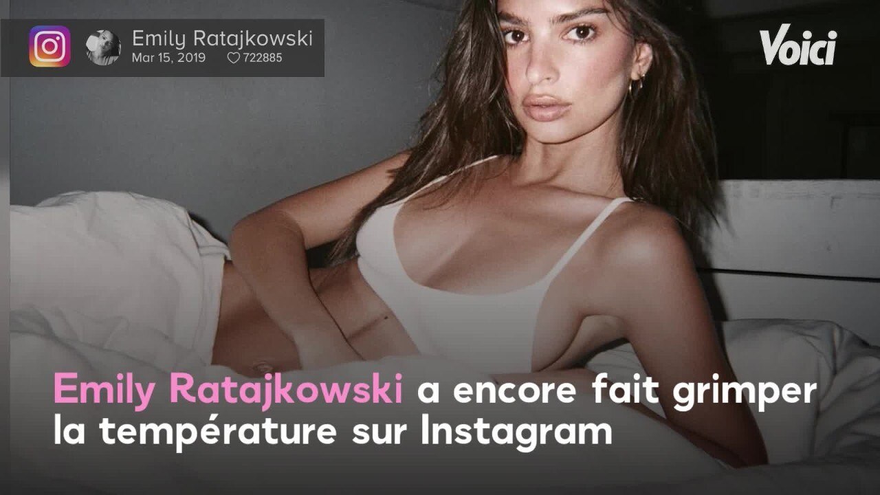 VOICI PHOTO Emily Ratajkowski dévoile ses abdos en béton dans un maillot de bain échancré à l’extrême
