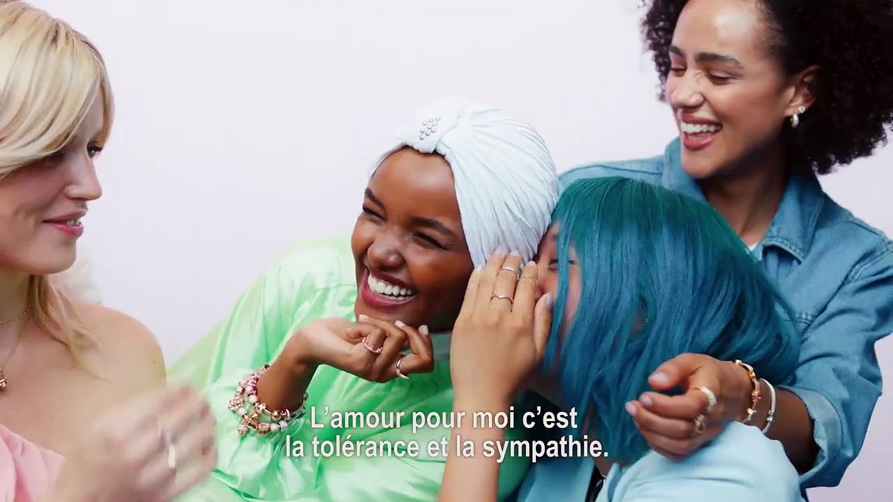 Les Muses Pandora
