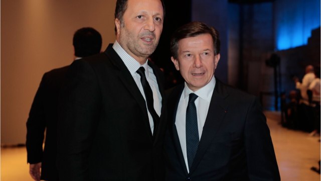 VOICI Vendredi tout est permis : Arthur évincé de TF1 ? Ce détail qui sème le doute