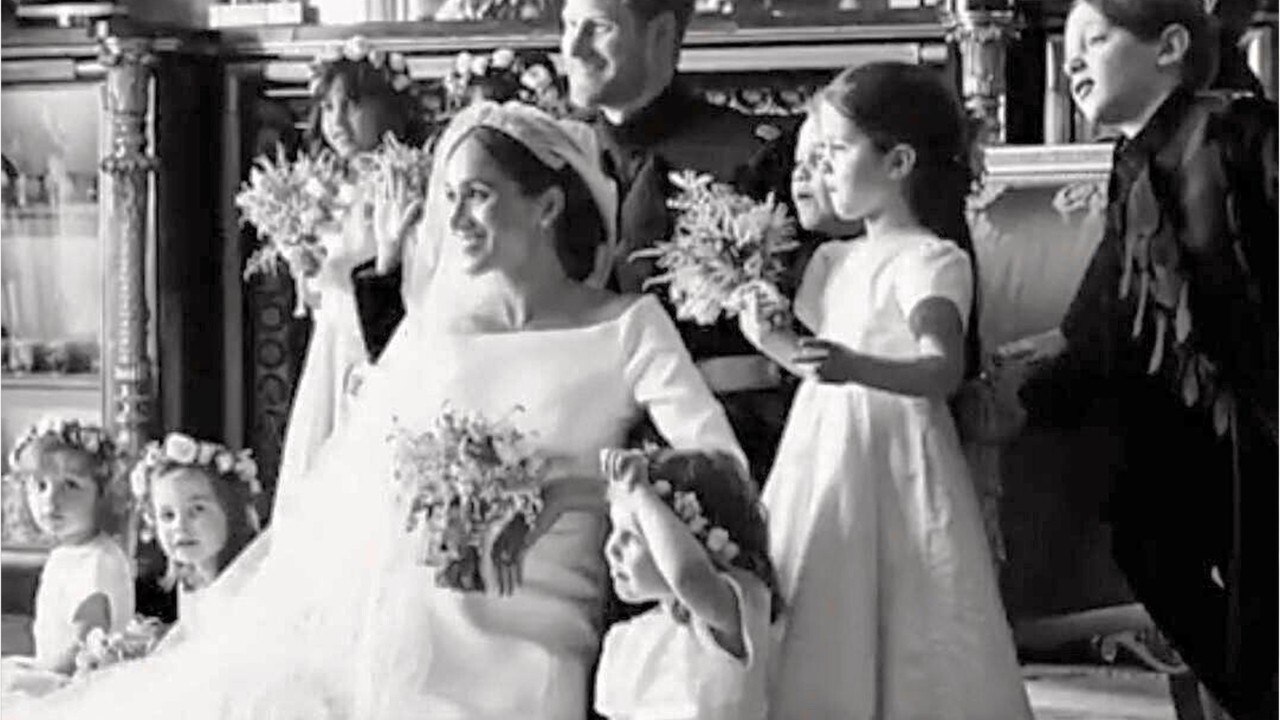 VOICI Prince Harry et Meghan Markle : des clichés inédits de leur mariage révélés pour leur anniversaire