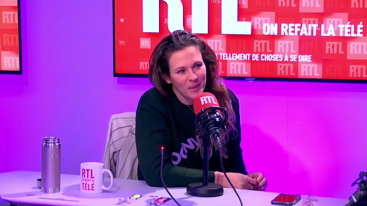 VOICI - Lorie Pester : contactée par The Voice, elle tacle l'émission