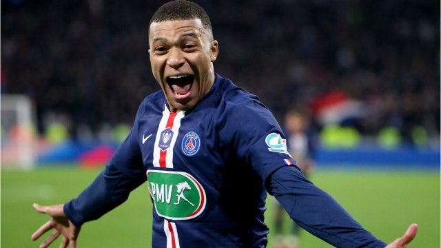 VOICI Covid-19 : Kylian Mbappé a fait un « très gros don à la Fondation Abbé Pierre
