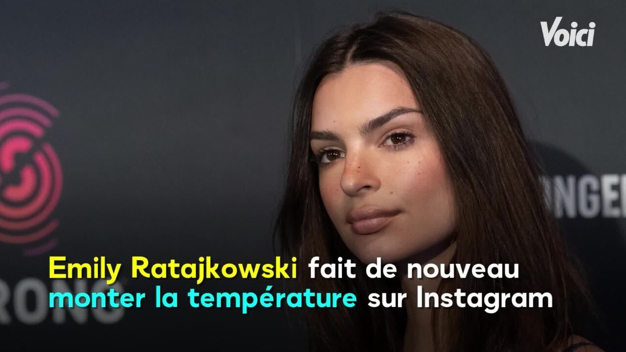VOICI - PHOTO Emily Ratajkowski fait des envieux en posant dans un bain moussant avec un ami