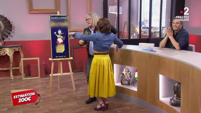 VOICI- affaire conclue la danse gênante de Pierre-Jean Chalençon