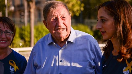 VOICI Guy Roux : du haut de ses 81 ans, l’entraîneur emblématique ne « fait pas le malin "