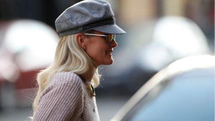 VOICI Laeticia Hallyday : son étrange pensée la première fois qu’elle a embrassé Pascal Balland