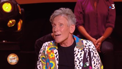 VOICI - Les enfants de la musique : pourquoi Renaud faisait du crochet en coulisses de ses shows