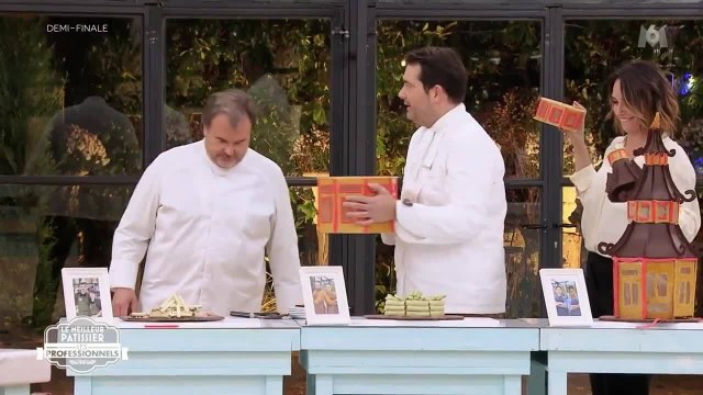 VOICI - Le meilleur pâtissier : Jean-François Piège détruit une pâtisserie par accident