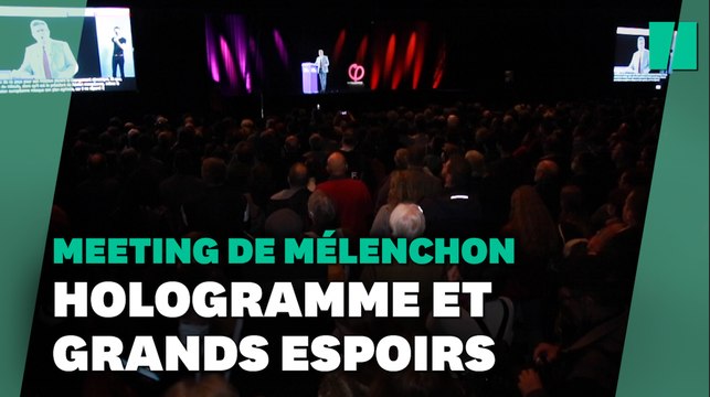 Ces électeurs de Jean-Luc Mélenchon assistent à leur premier meeting (et à leur premier hologramme)