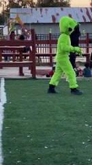 Man in Alien Costume Accidently Scares Children