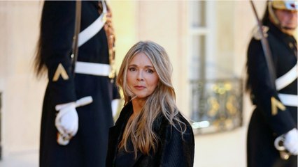 FEMME ACTUELLE - Hélène Rollès dézinguée par une journaliste : Jean-Luc Azoulay vole à son secours