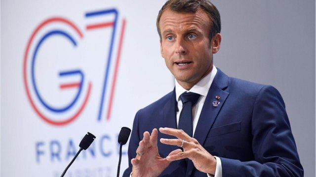 FEMME ACTUELLE - Brigitte Macron : le Président brésilien se moque de son physique, Emmanuel Macron le recadre