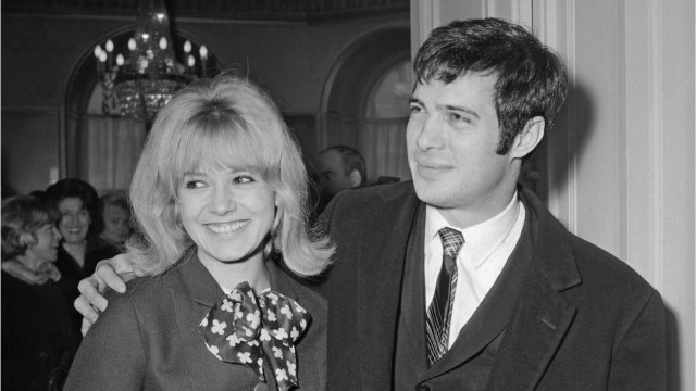 FEMME ACTUELLE - Guy Bedos : de quelle terrible maladie souffrait Sophie Daumier, son ex-femme ?